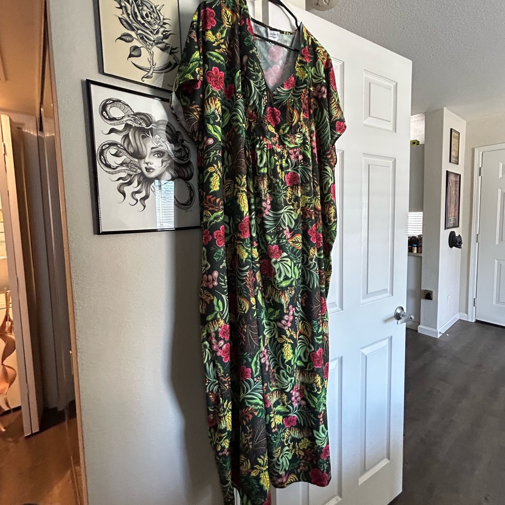 Unique Vintage Jungle Print Caftan